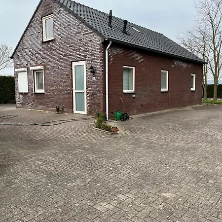 Holiday home B&k Het Hoenveld *